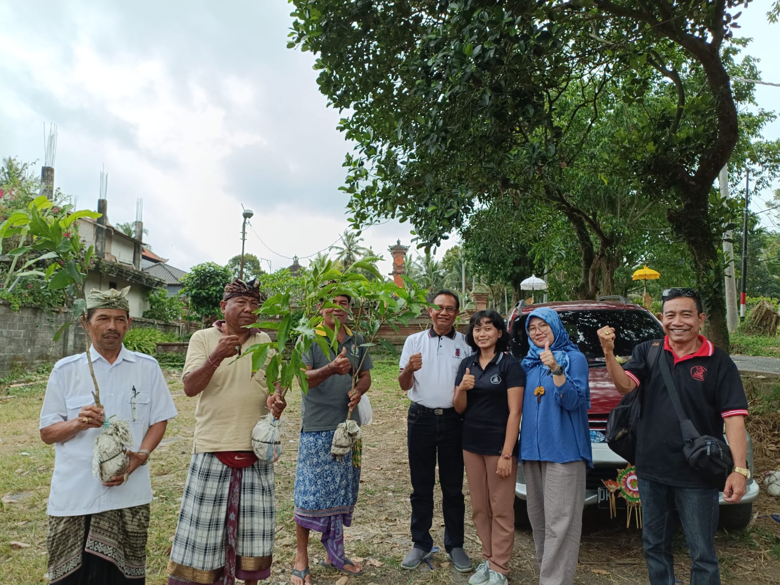 Penyerahan Bantuan Tanaman